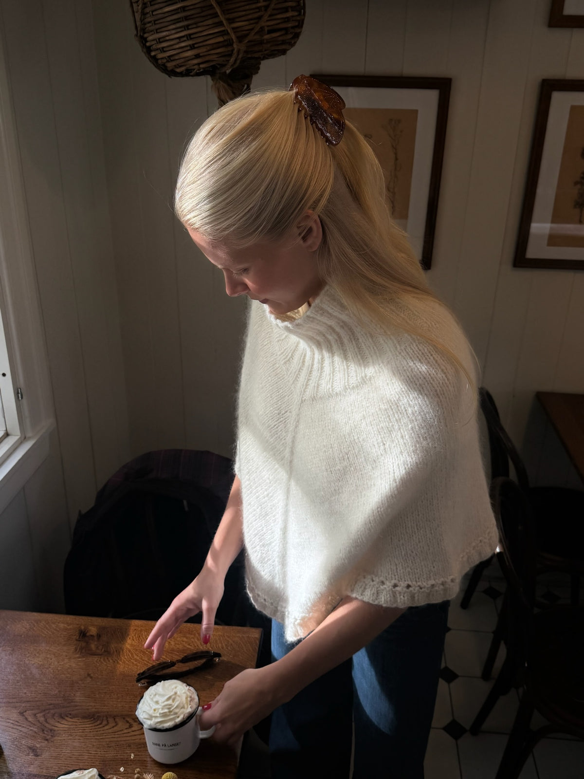Rue Poncho - Pre-sale