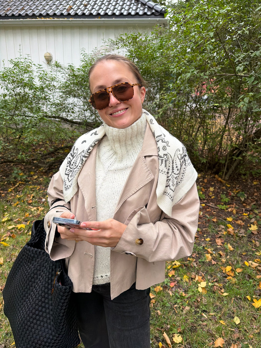 Rue Poncho - Pre-sale