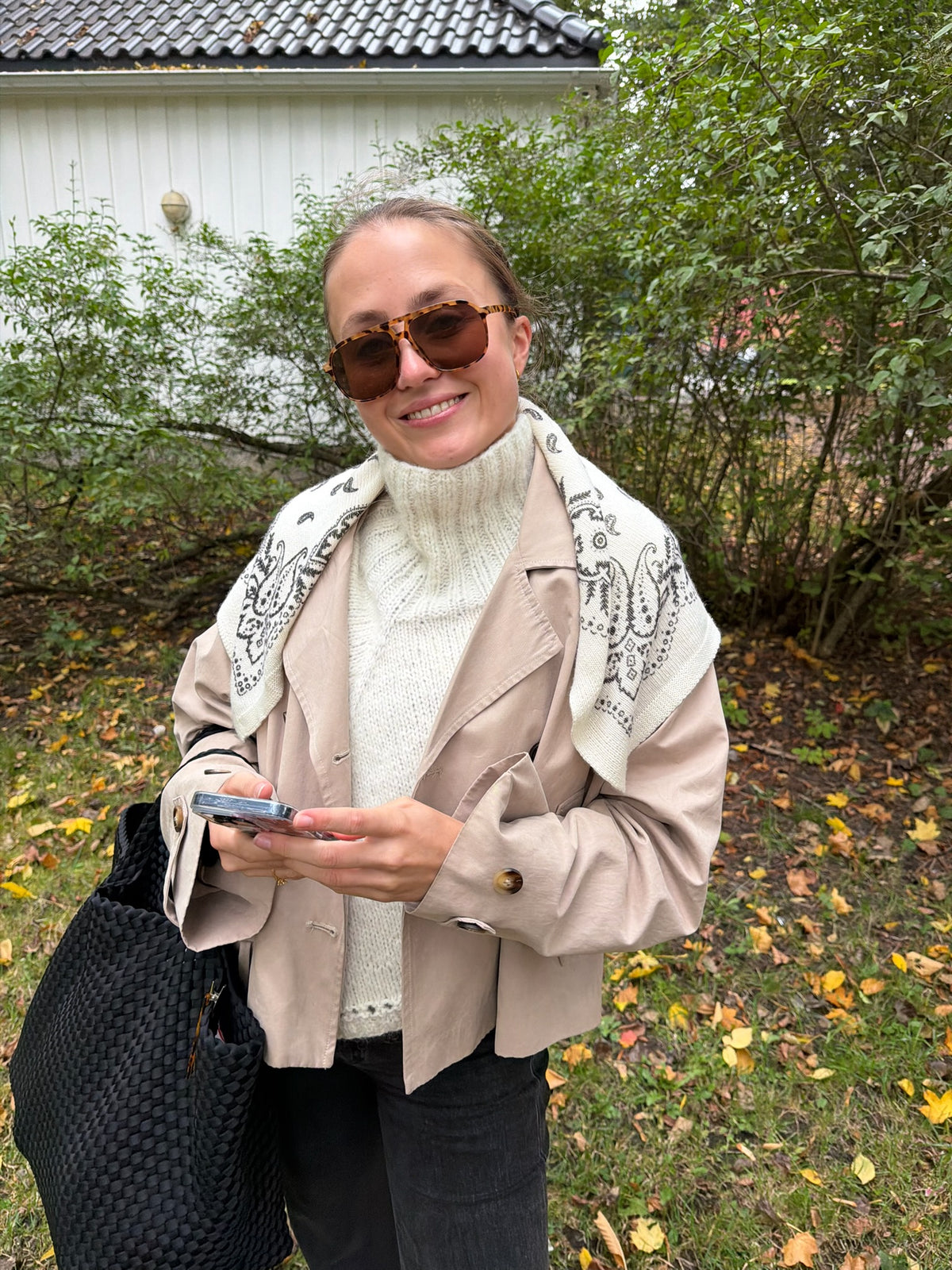 Rue Poncho - Pre-sale